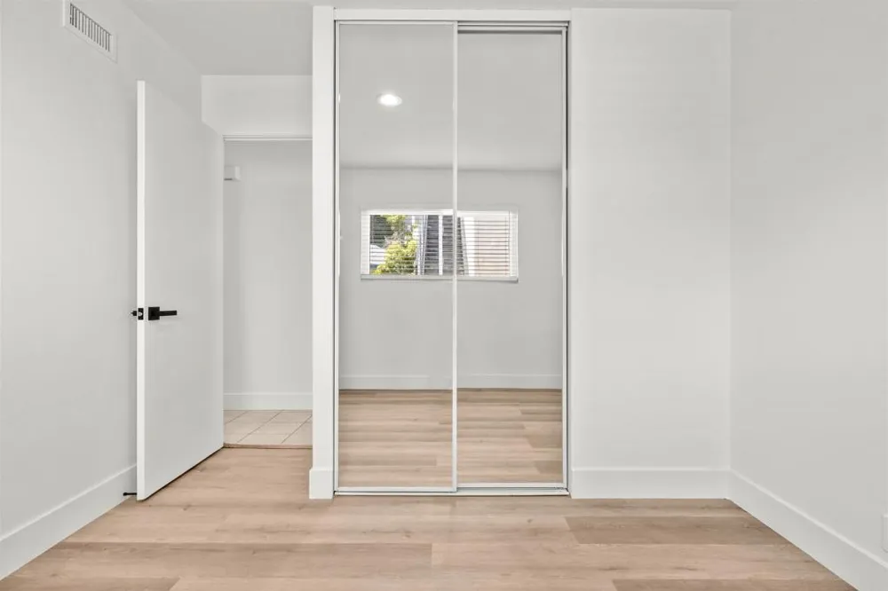 2409 Fleetwood Street San Diego, CA 92111