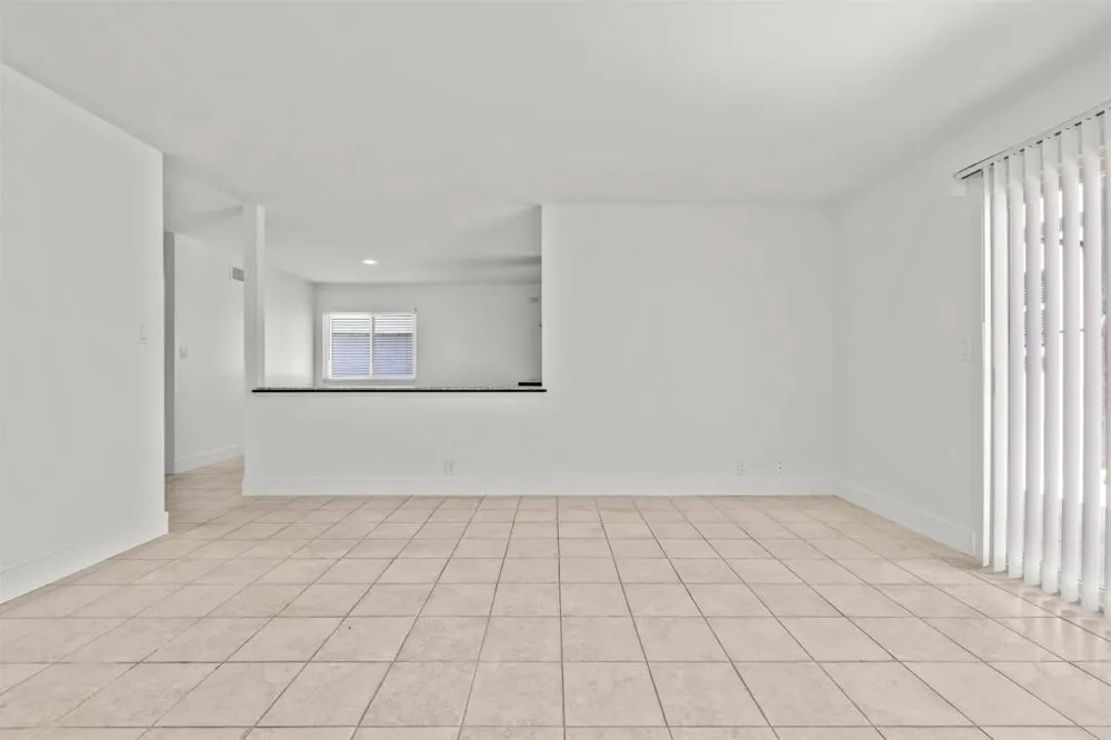 2409 Fleetwood Street San Diego, CA 92111