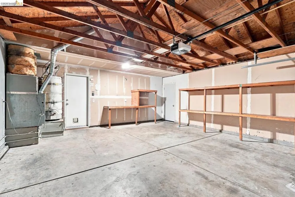 2008 Gordon Verner CIR Stockton, CA 95206