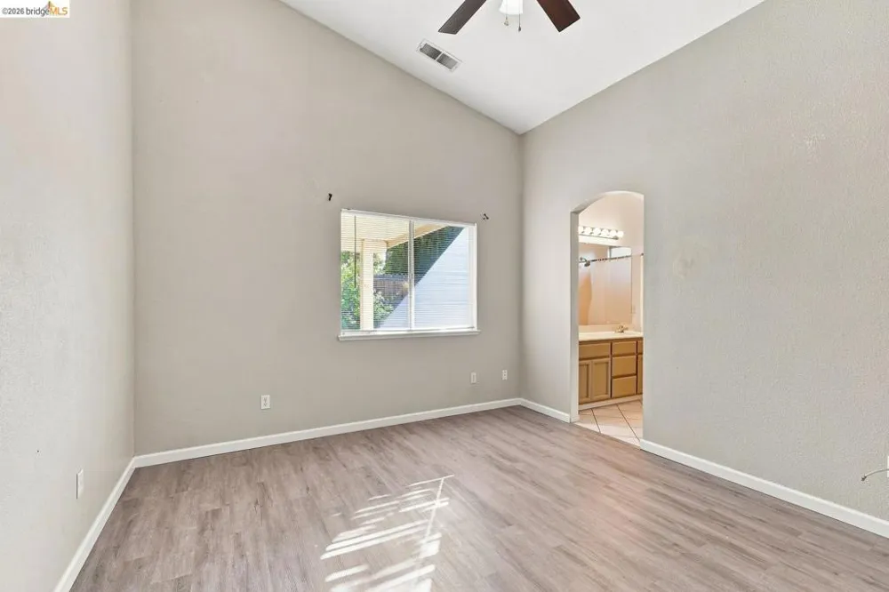 2008 Gordon Verner CIR Stockton, CA 95206