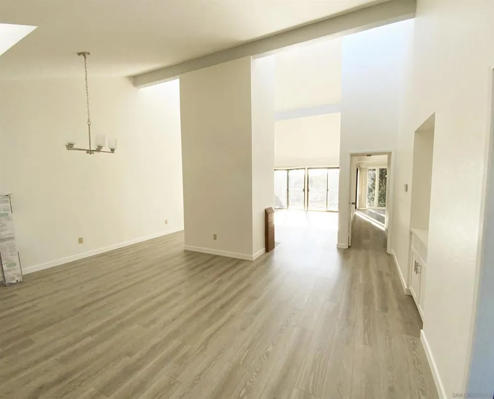 44 Half Moon Bnd Coronado, CA 92118