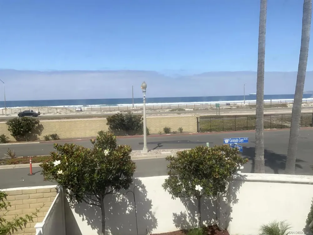 44 Half Moon Bnd Coronado, CA 92118