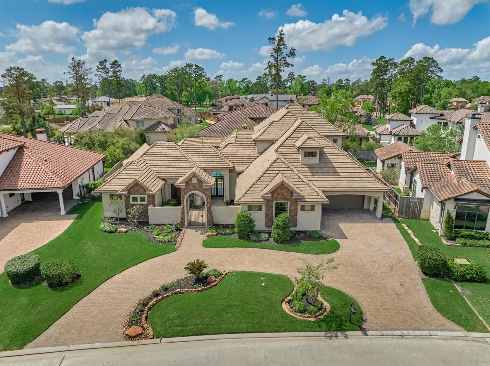 25 Post Shadow Estate Drive Spring, TX 77389