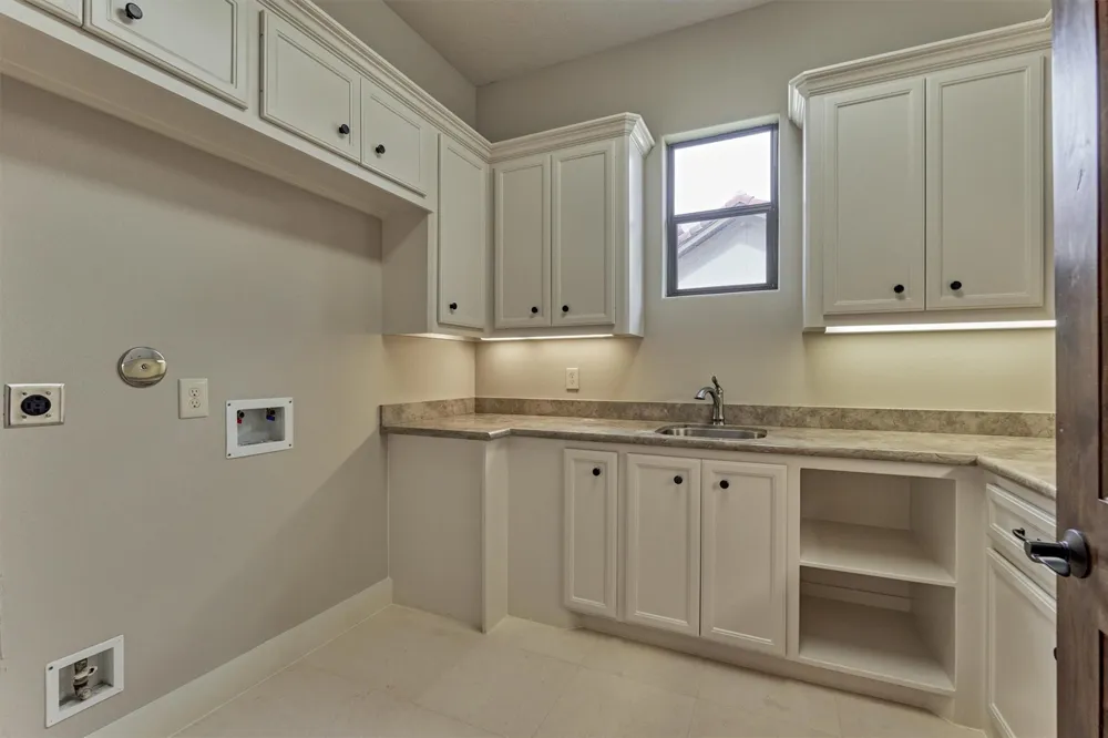 25 Post Shadow Estate Drive Spring, TX 77389