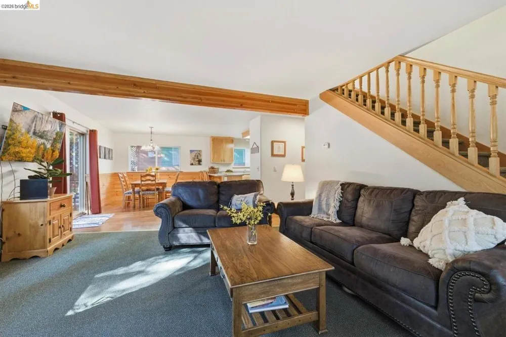 28525 S Stan Ct Strawberry, CA 95375