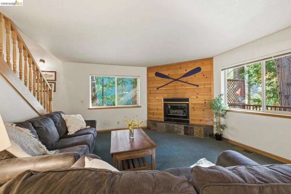 28525 S Stan Ct Strawberry, CA 95375