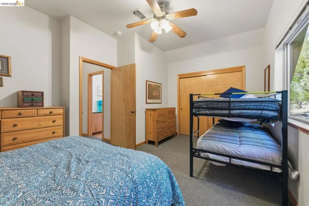 28525 S Stan Ct Strawberry, CA 95375
