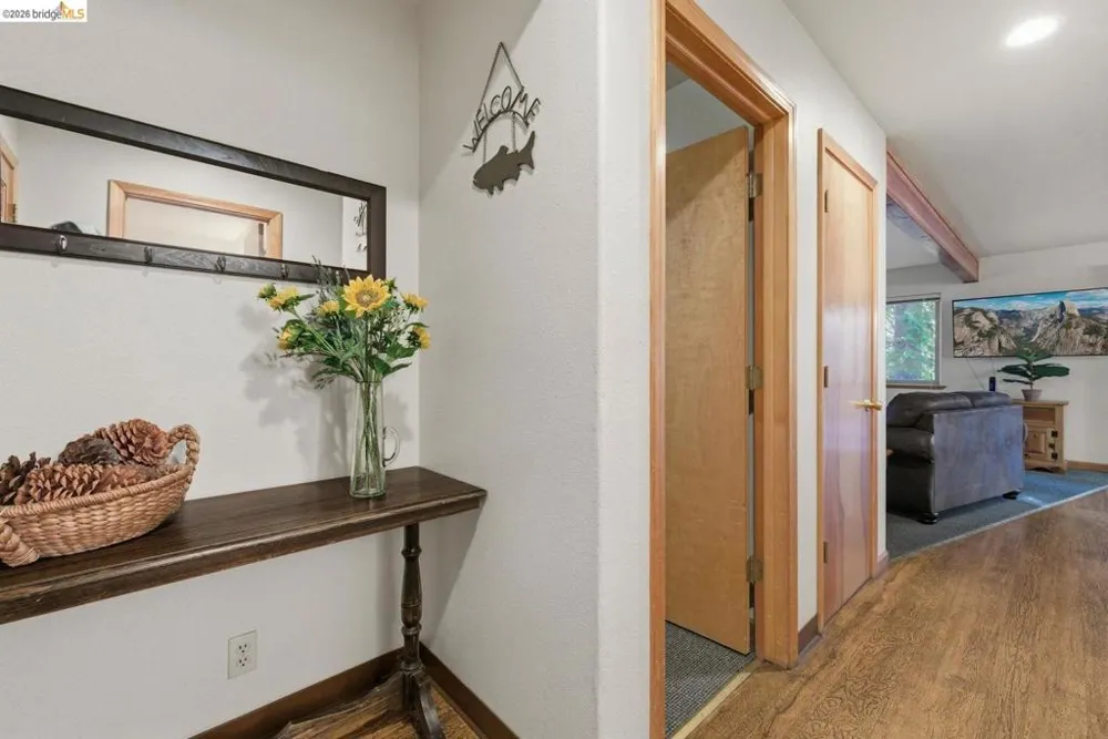 28525 S Stan Ct Strawberry, CA 95375
