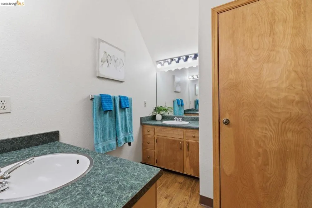 28525 S Stan Ct Strawberry, CA 95375