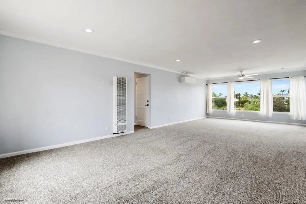 4250 Blackton Drive La Mesa, CA 91941