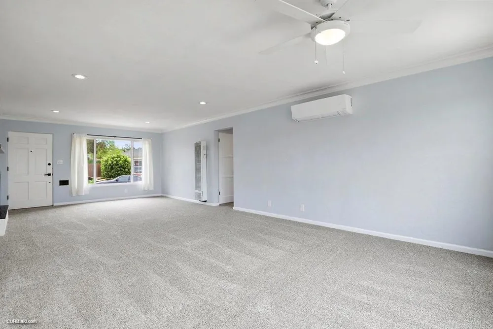 4250 Blackton Drive La Mesa, CA 91941