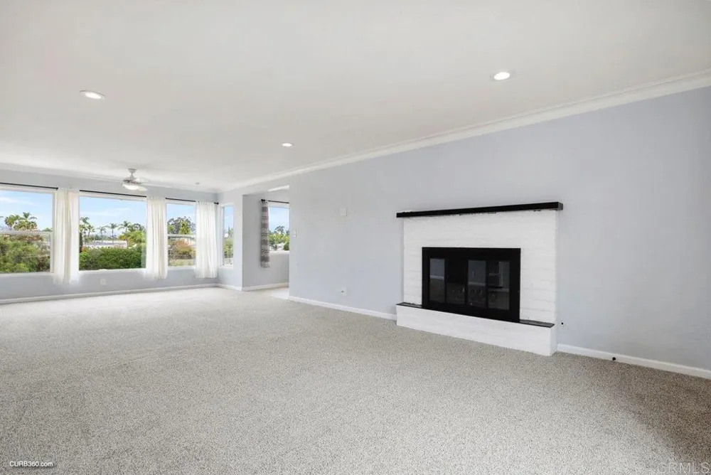 4250 Blackton Drive La Mesa, CA 91941