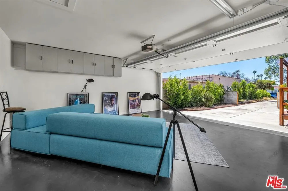 853 22nd Street Santa Monica, CA 90403