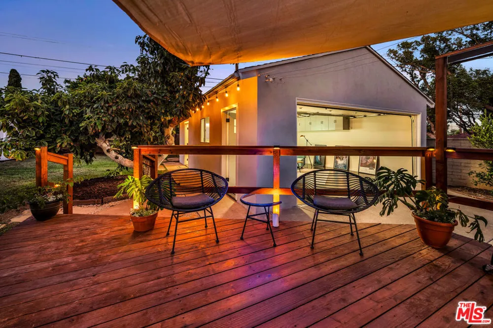 853 22nd Street Santa Monica, CA 90403