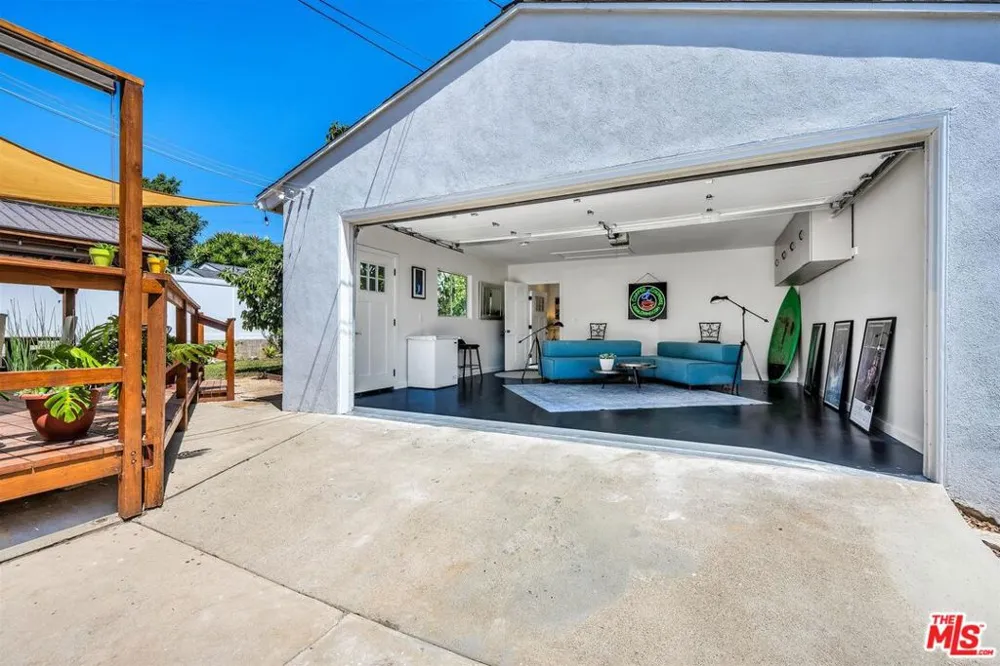 853 22nd Street Santa Monica, CA 90403