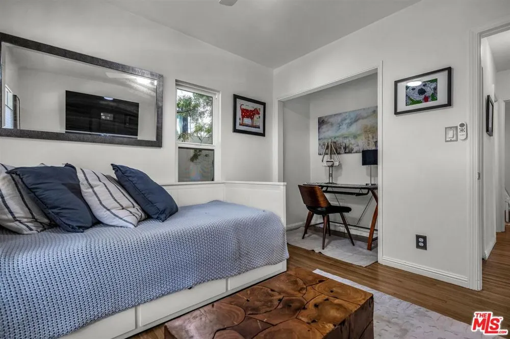 853 22nd Street Santa Monica, CA 90403