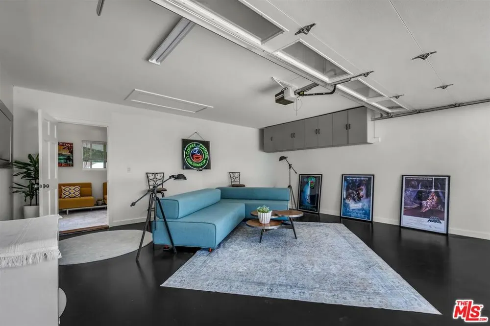 853 22nd Street Santa Monica, CA 90403