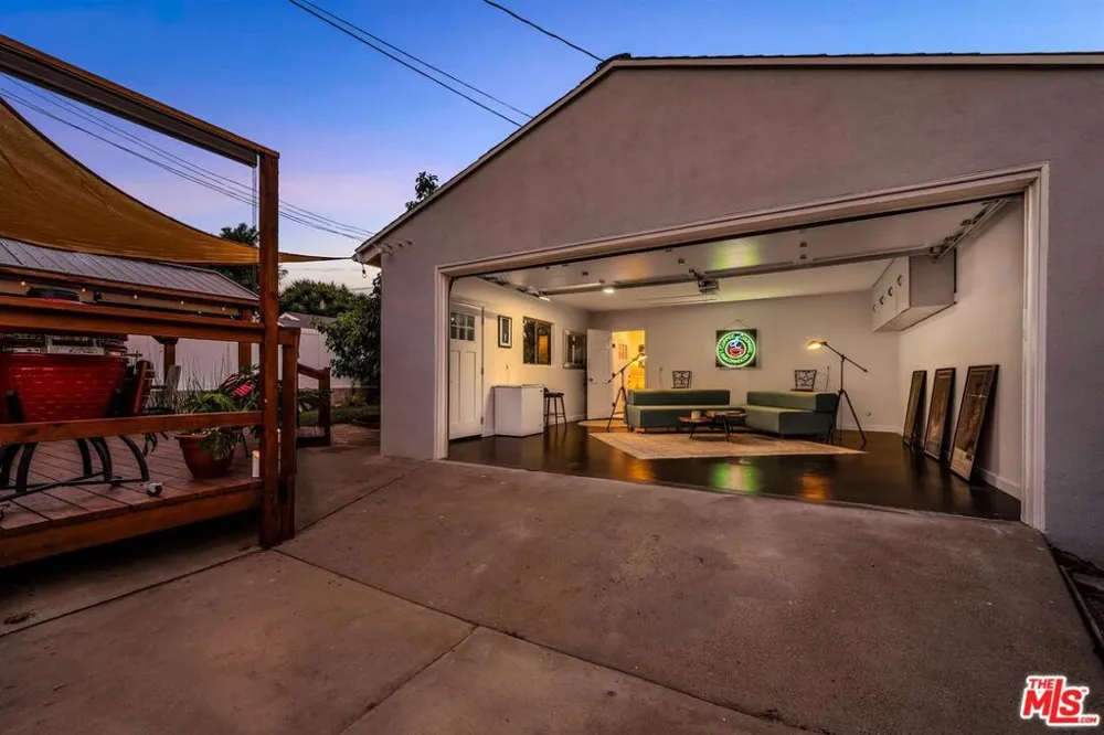 853 22nd Street Santa Monica, CA 90403