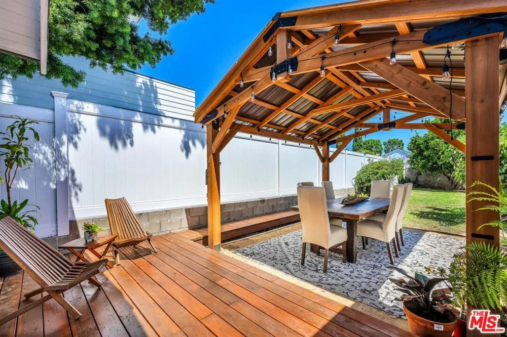853 22nd Street Santa Monica, CA 90403