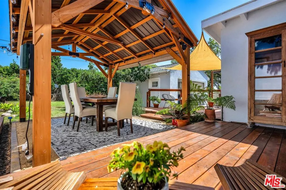 853 22nd Street Santa Monica, CA 90403
