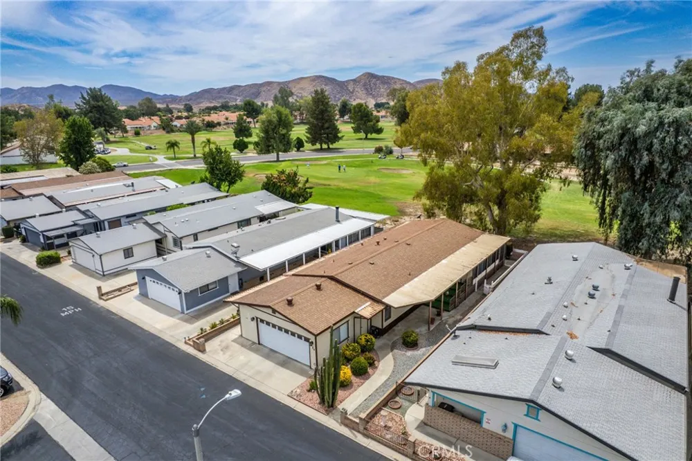 1425 Lodgepole Hemet, CA 92545