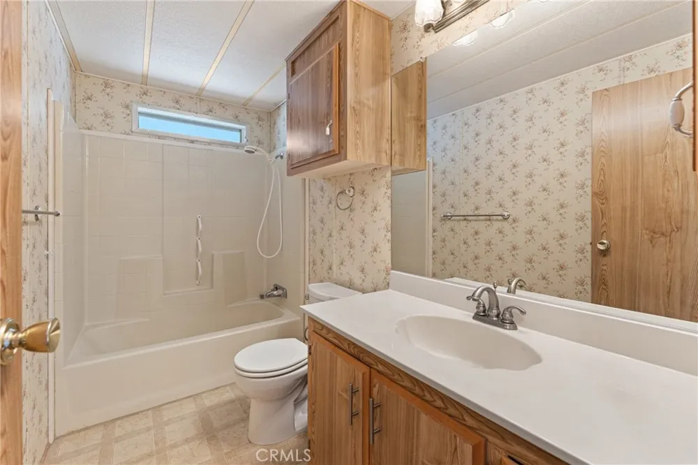 1425 Lodgepole Hemet, CA 92545