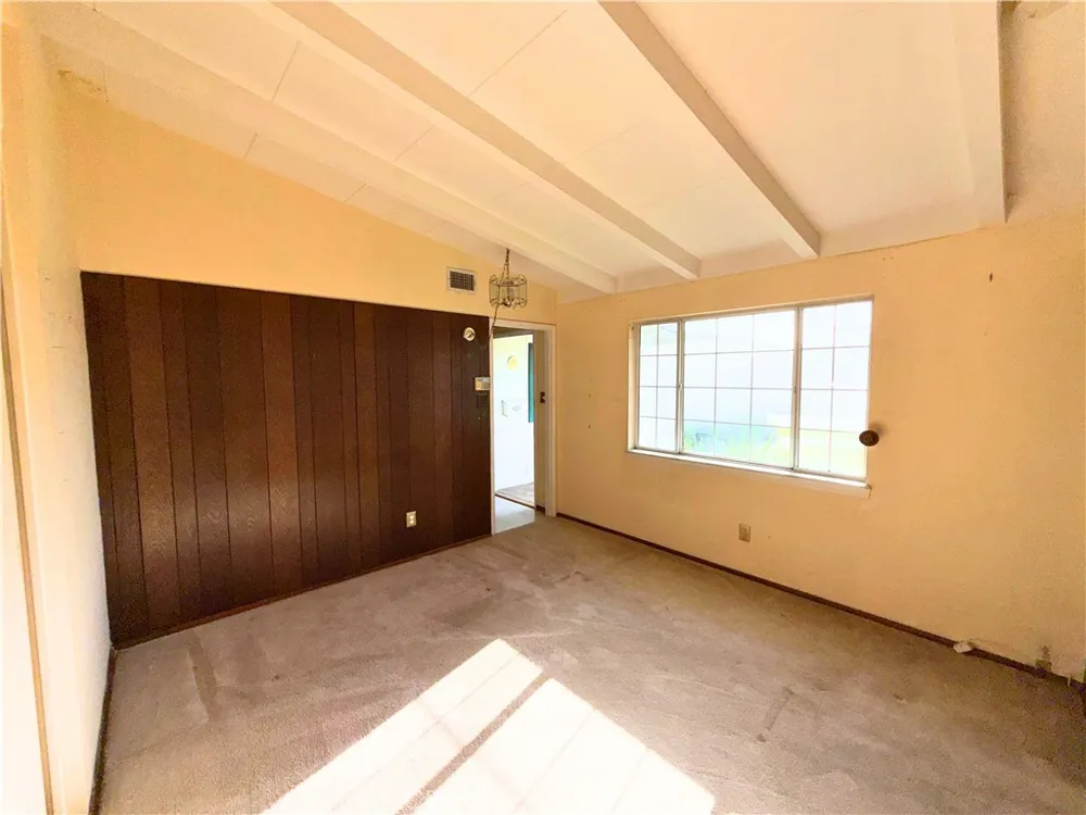 8441 Sanger Avenue Whittier, CA 90606