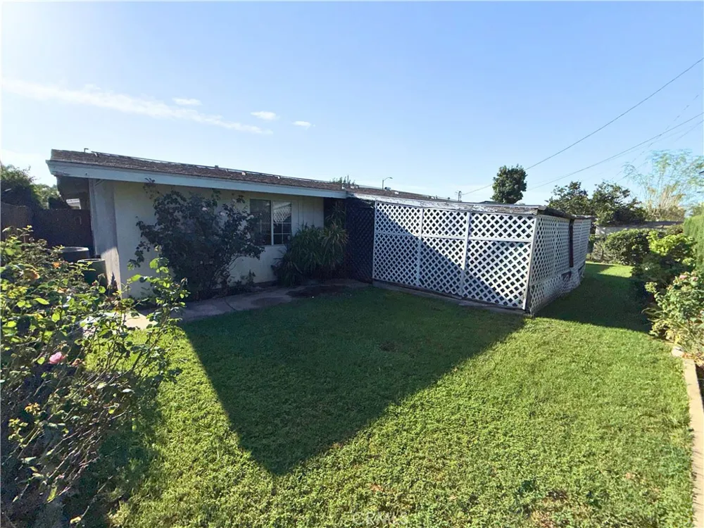 8441 Sanger Avenue Whittier, CA 90606