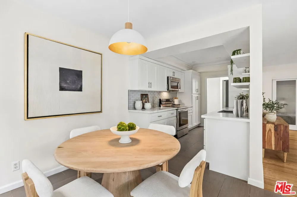 5600 Kensington Way #105 Culver City, CA 90230