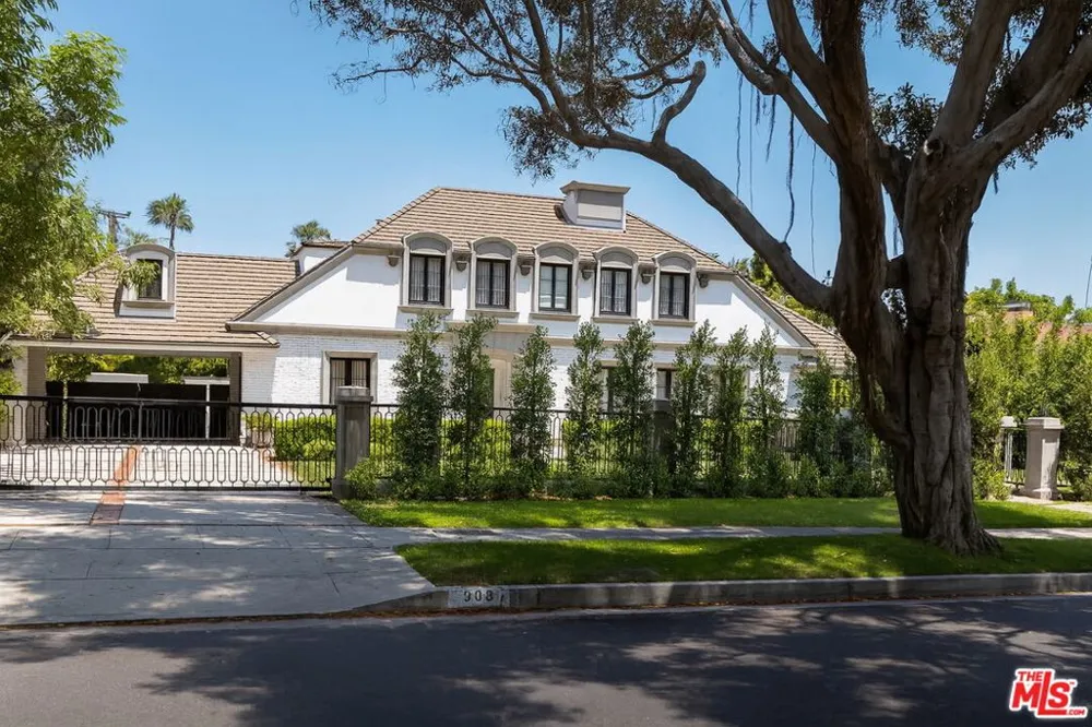 908 Rexford Drive Beverly Hills, CA 90210