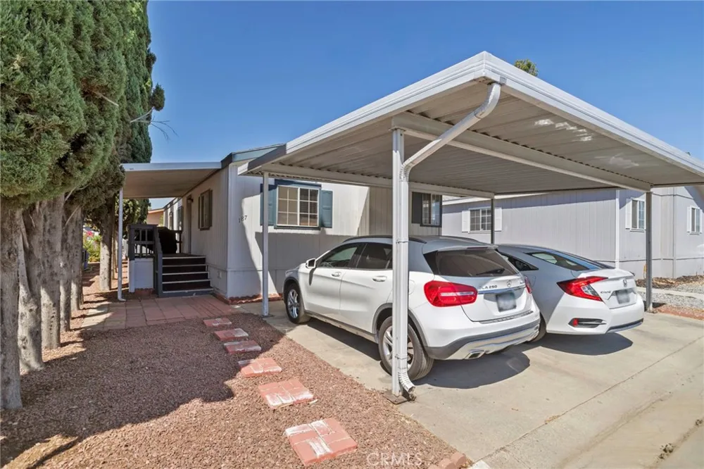 1855 E Riverside #187 Ontario, CA 91761