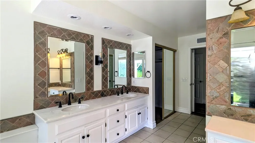 460 S Bridge View Anaheim, CA 92808