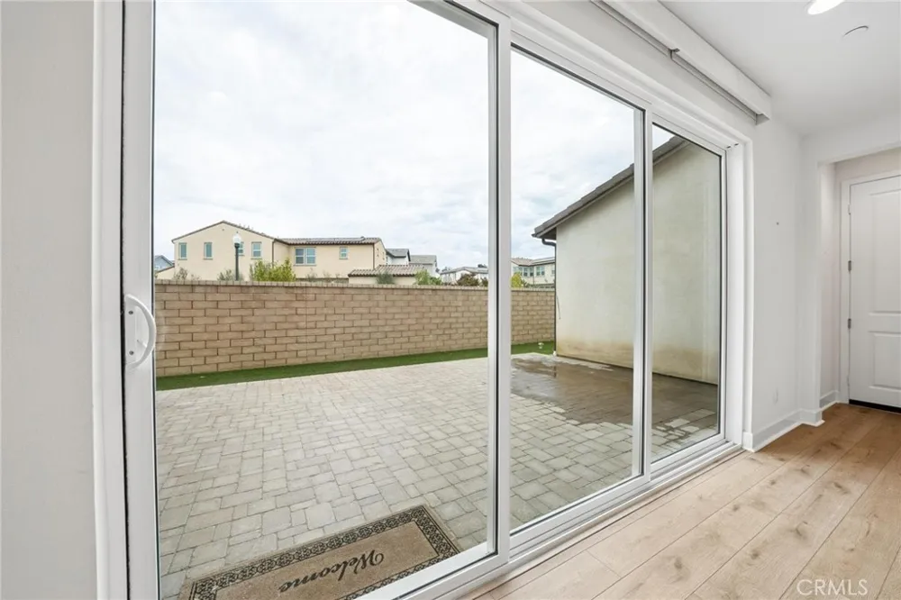 164 S Nevada Avenue Ventura, CA 93004