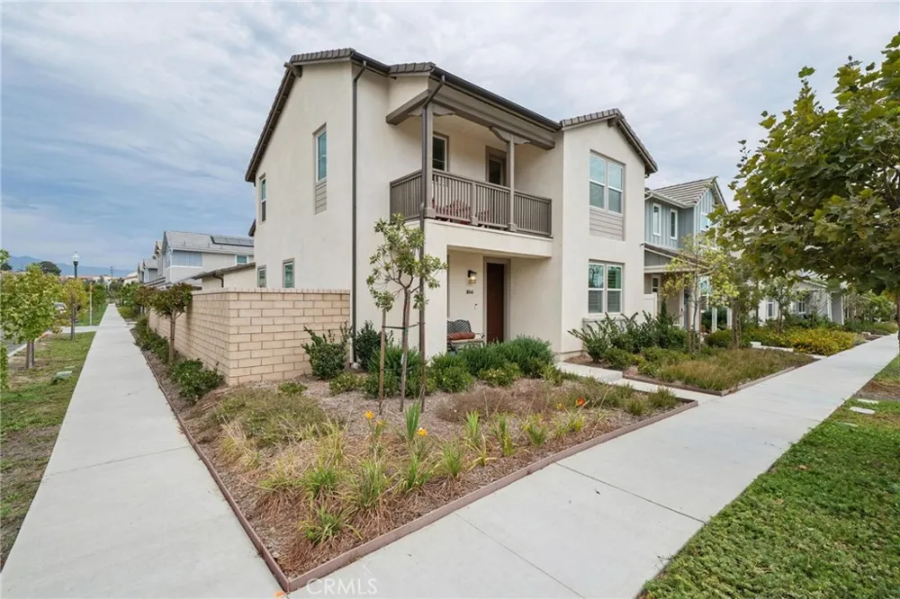 164 S Nevada Avenue Ventura, CA 93004
