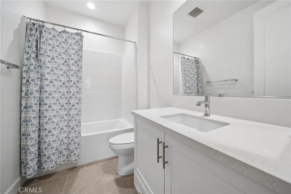 164 S Nevada Avenue Ventura, CA 93004