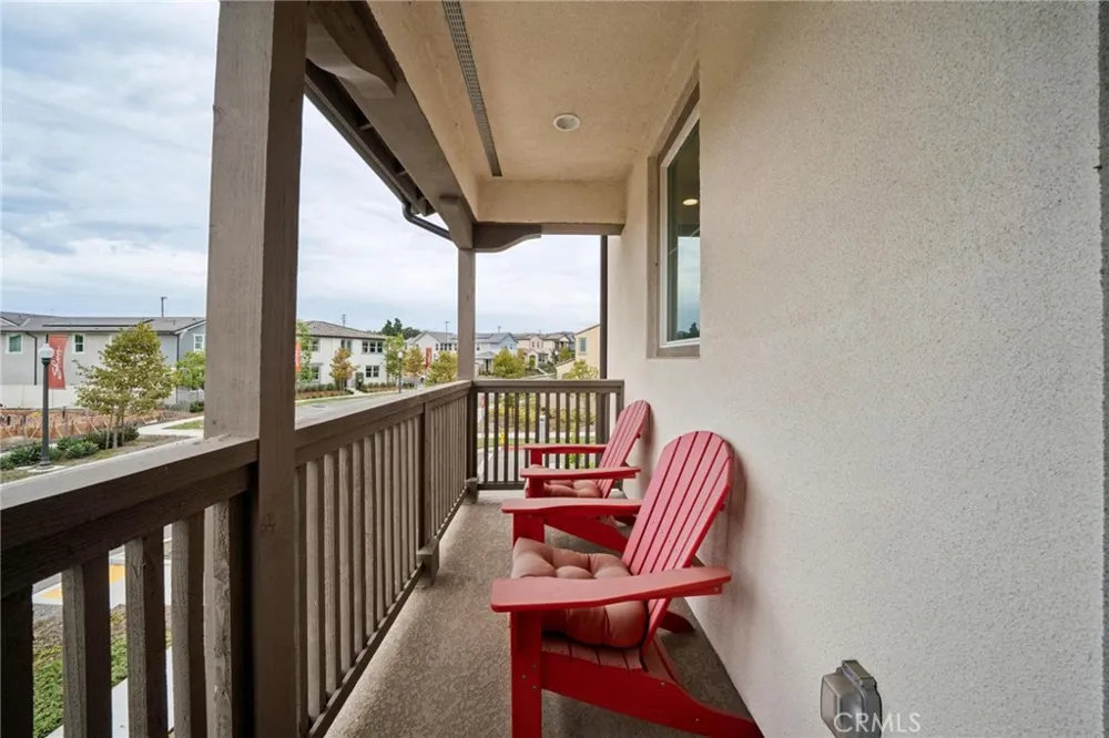 164 S Nevada Avenue Ventura, CA 93004