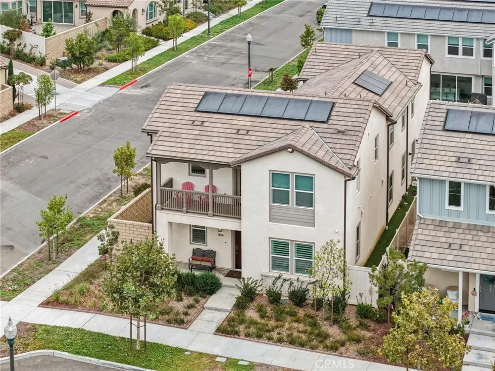 164 S Nevada Avenue Ventura, CA 93004