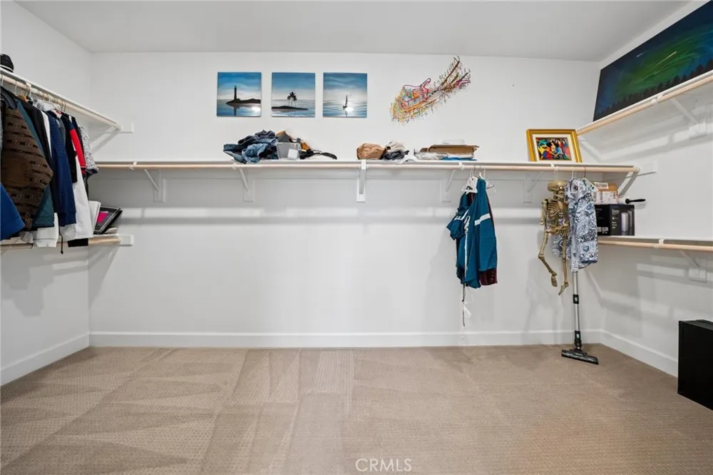 164 S Nevada Avenue Ventura, CA 93004