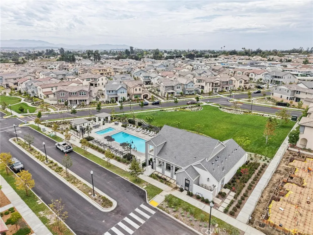 164 S Nevada Avenue Ventura, CA 93004