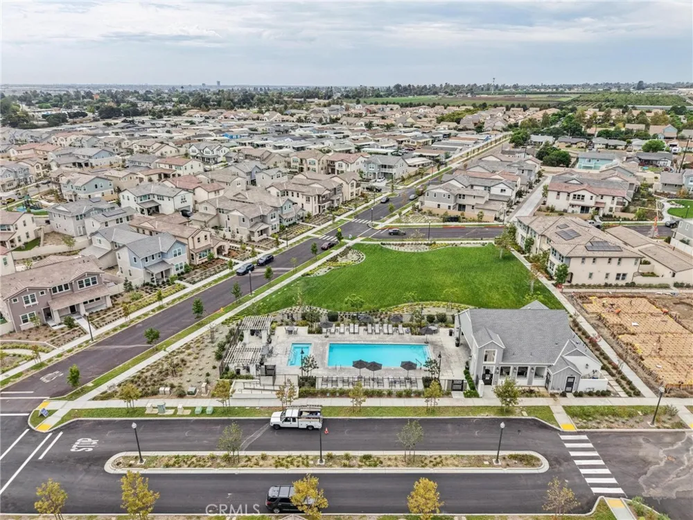 164 S Nevada Avenue Ventura, CA 93004