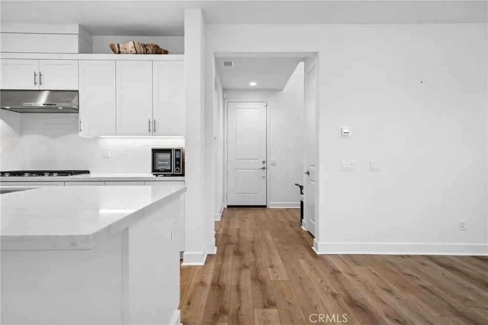 164 S Nevada Avenue Ventura, CA 93004
