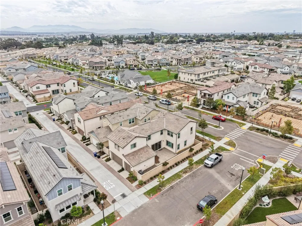 164 S Nevada Avenue Ventura, CA 93004