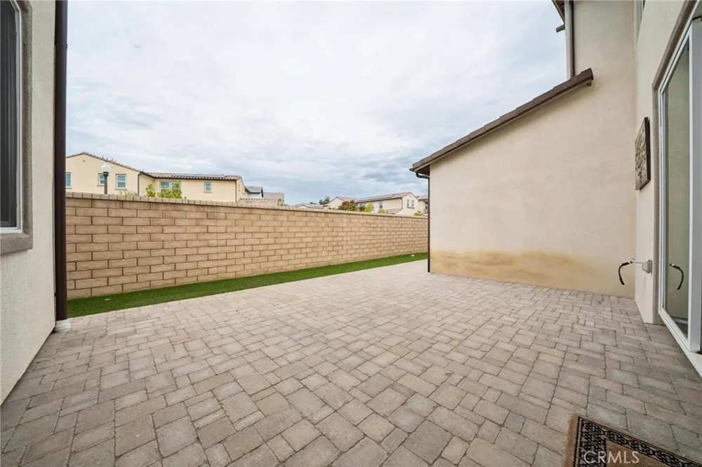 164 S Nevada Avenue Ventura, CA 93004