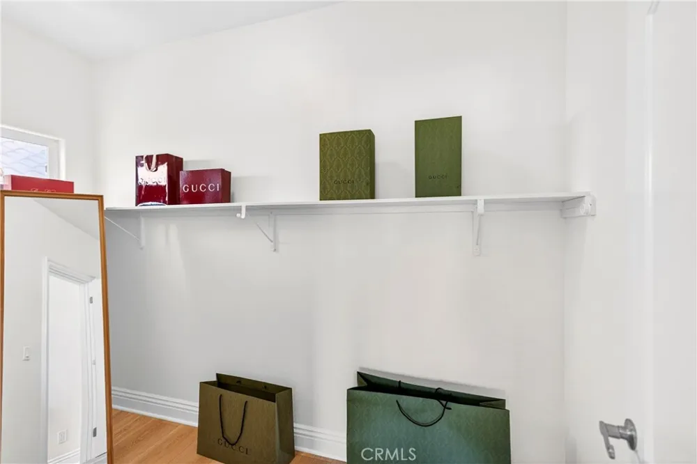 137 The Masters Circle Costa Mesa, CA 92627