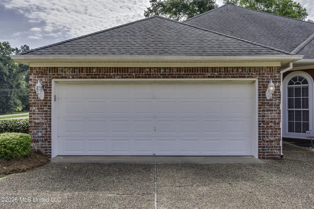 381 Bradford Drive Brandon, MS 39047