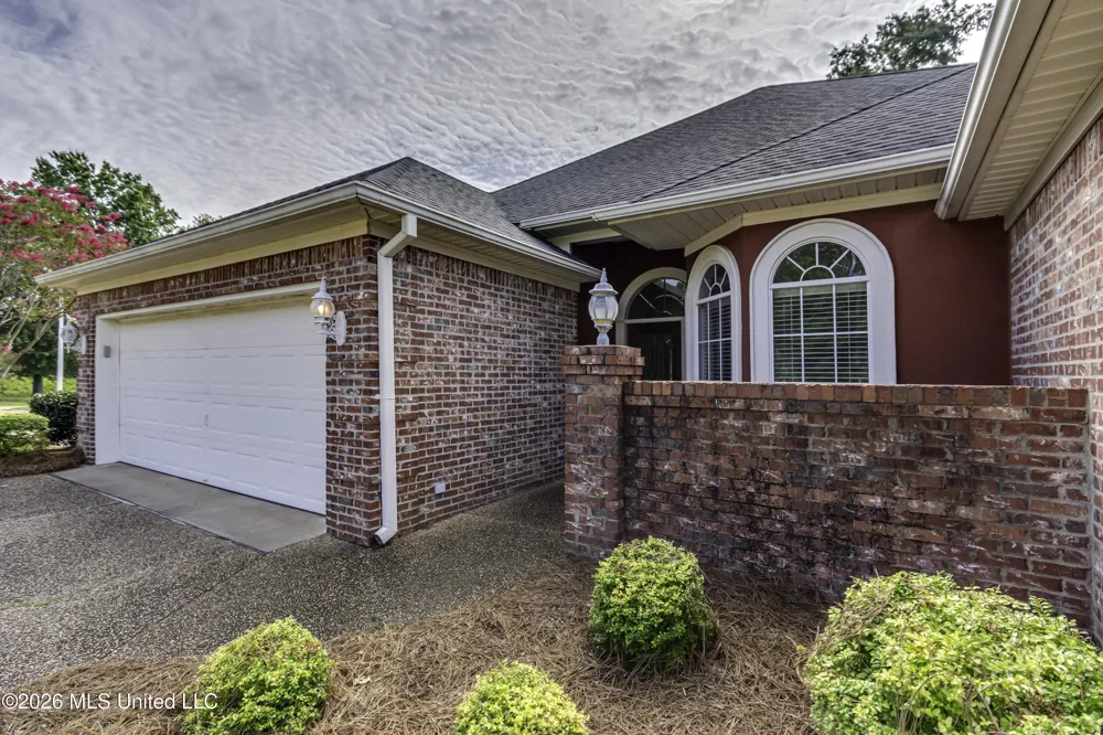 381 Bradford Drive Brandon, MS 39047