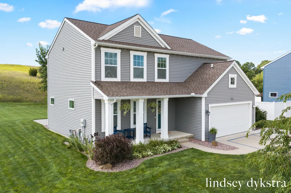 836 Wild Flower Court Wayland, MI 49348