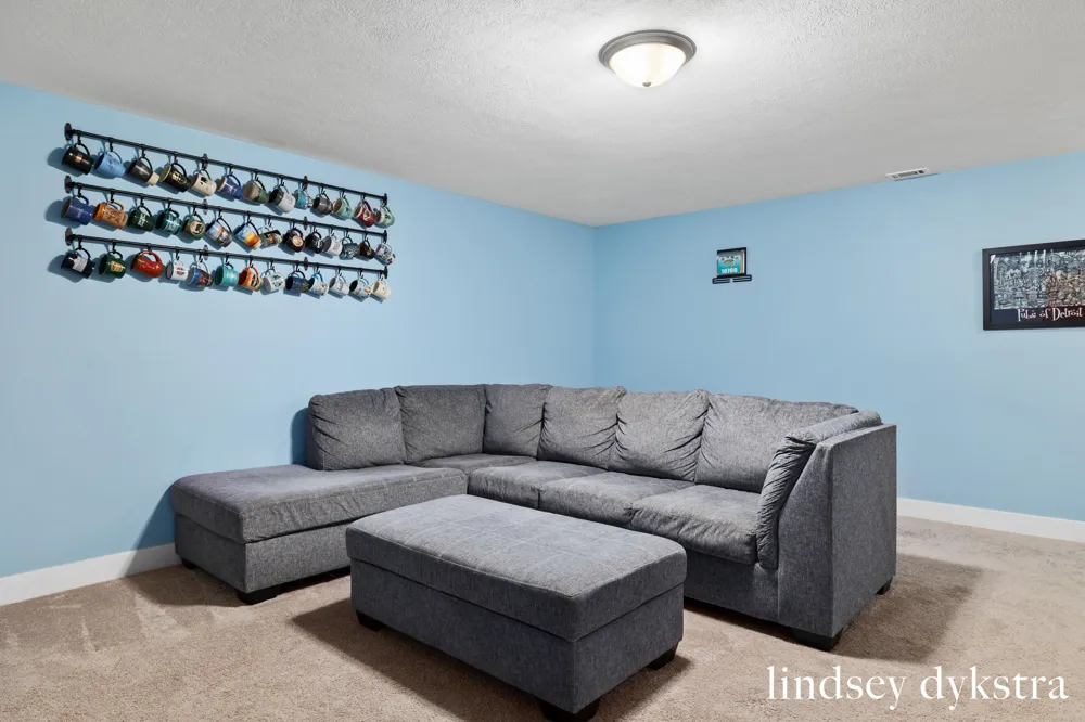 836 Wild Flower Court Wayland, MI 49348