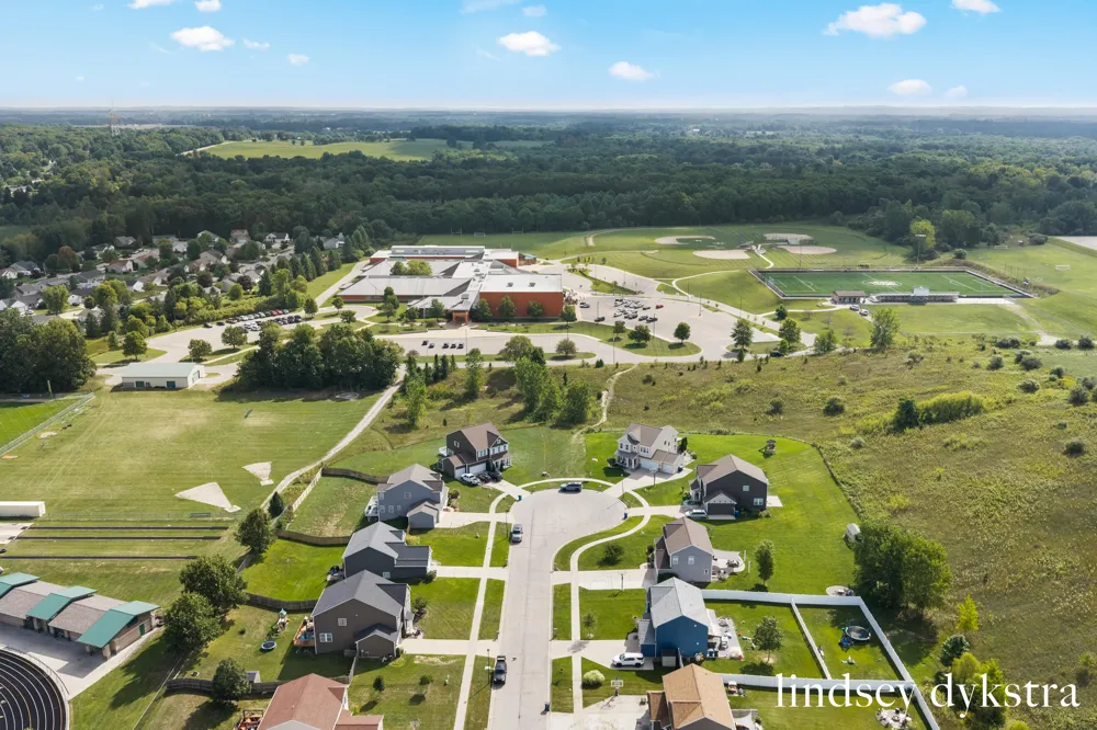 836 Wild Flower Court Wayland, MI 49348