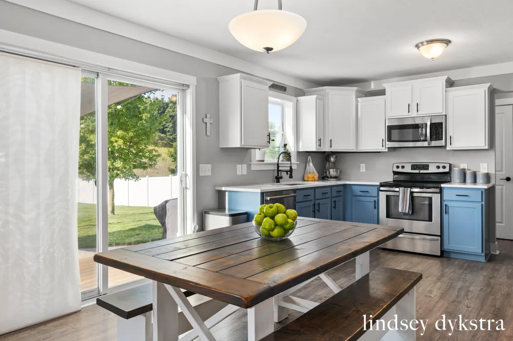 836 Wild Flower Court Wayland, MI 49348